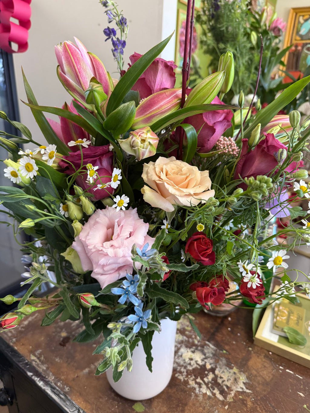 Gianna Luxe Grand Flower arrangement Grand